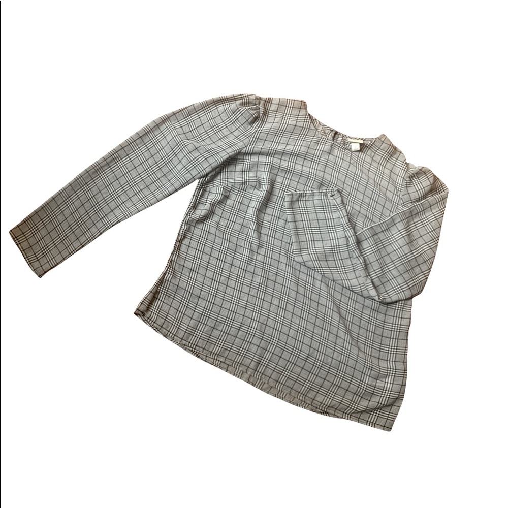 Light Long Sleeve Top